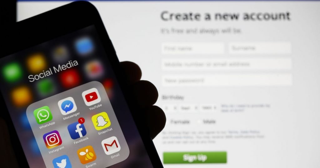3 in 5 Americans don’t trust Facebook to protect their data, poll says