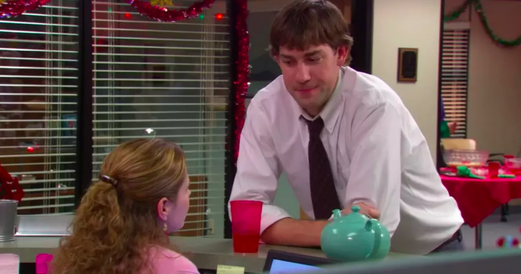 John Krasinski reveals he’s in possession of Pam’s teapot from ‘The Office’