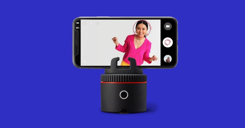 Pivo Pod Review: A Camera Assistant for Aspiring Social Media Stars
