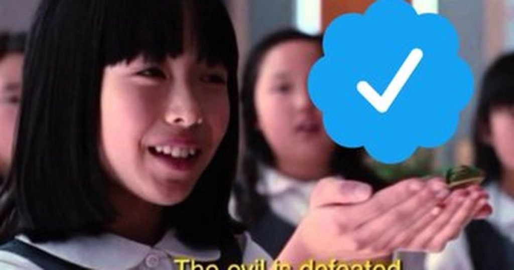 Twitter users roast verified users during the Blue Check Lockdown