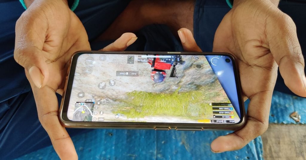 Apple goes to war with video game streaming platforms in App Store rules update
