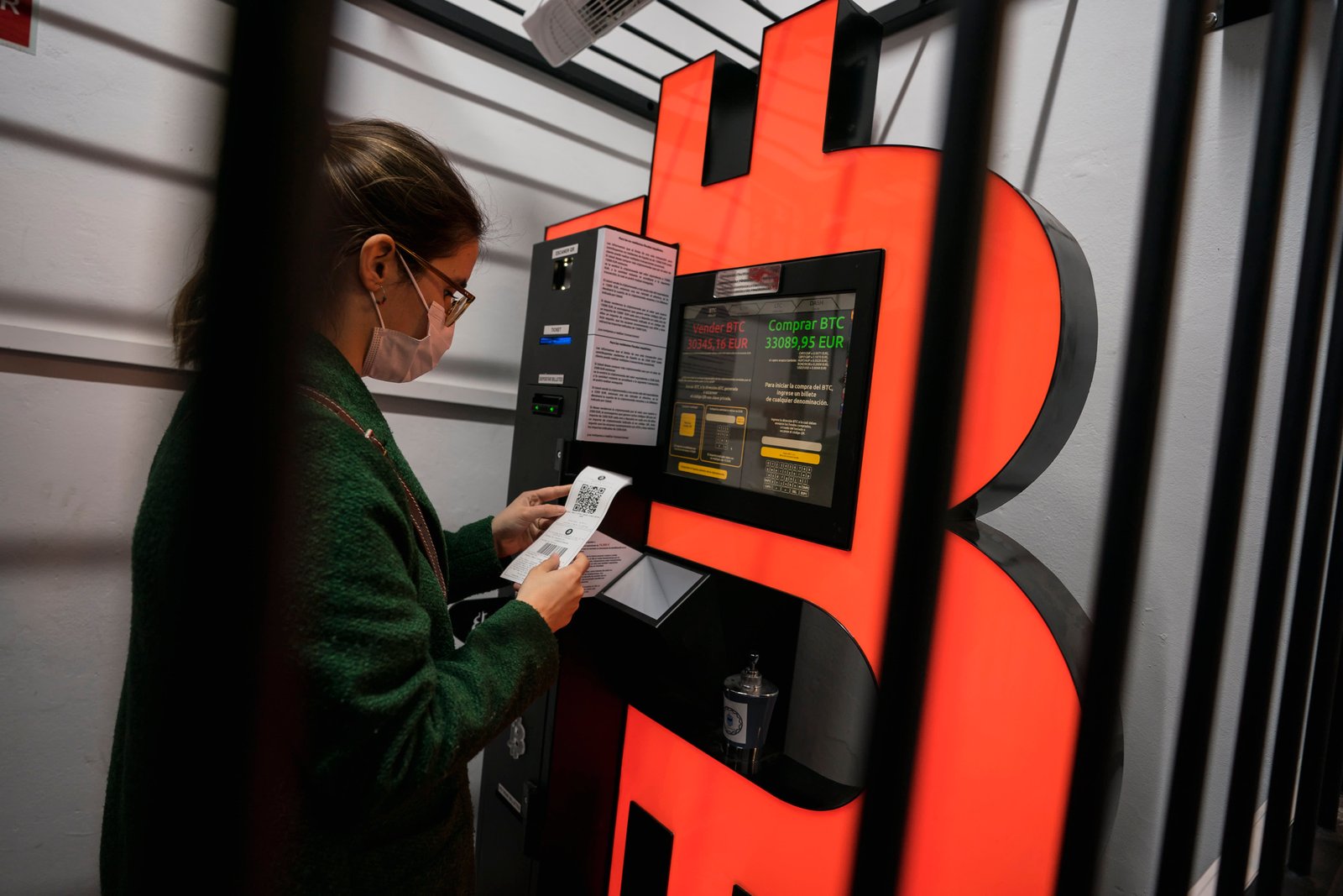 Forget bitcoin — fintech is the ‘real Covid-19 story,’ JPMorgan says