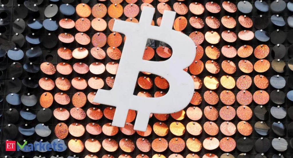 Bitcoin holds gains from Tesla as MasterCard, Twitter weigh in