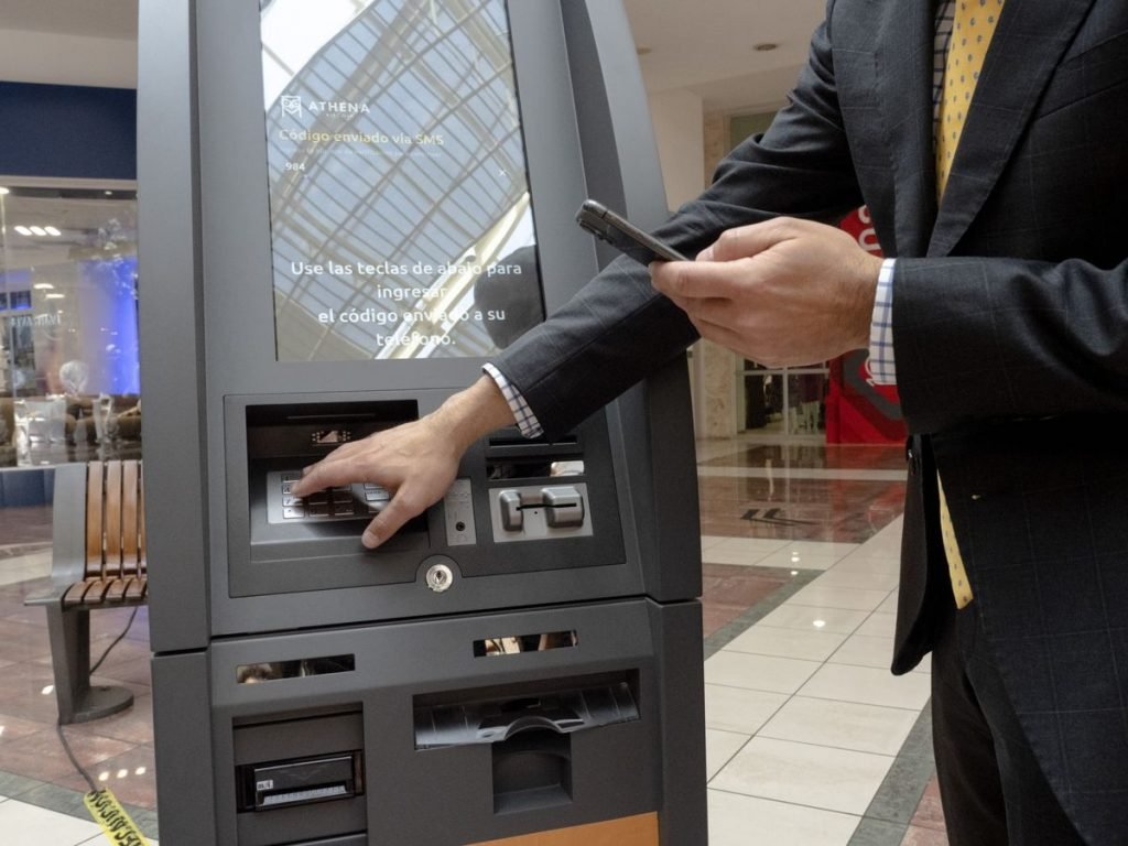 El Salvador Move Could Strain Bitcoin Blockchain, JPMorgan Says