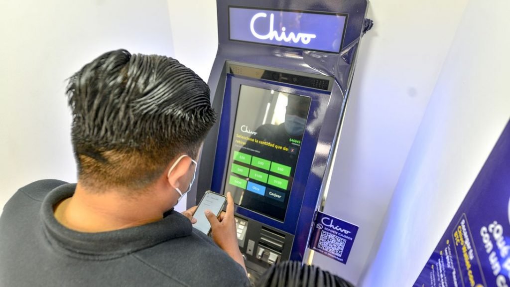 Bitcoin falls as El Salvador’s cryptocurrency gamble stumbles     – CNET