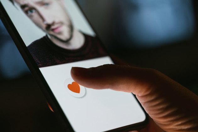 Gardaí investigating ‘romance cryptocurrency scam’ where woman lost over €10,000