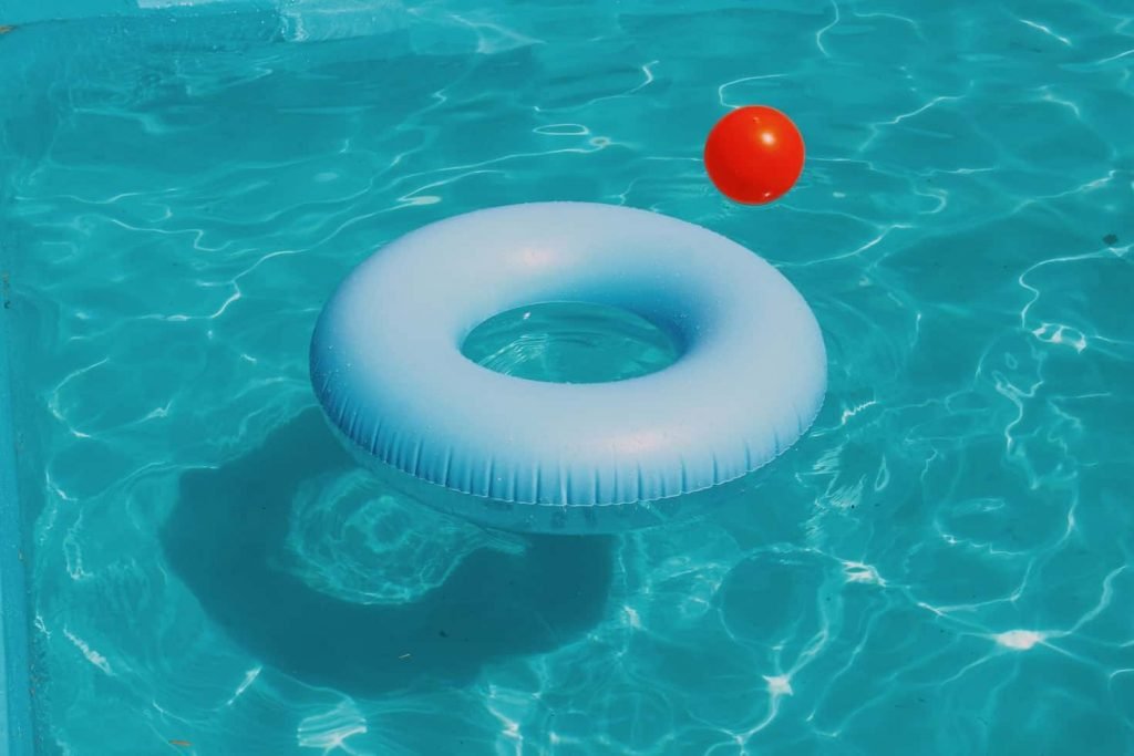 XRP barely makes gains over the week but buyers keep it afloat