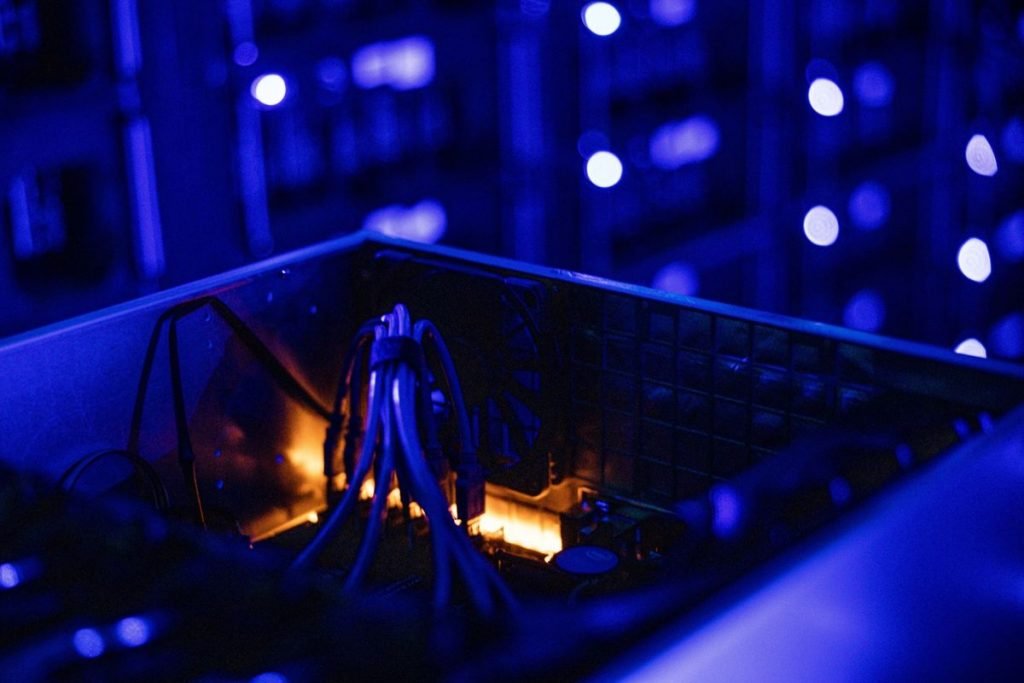 Avalanche Crypto Tops Shiba Inu Value After Deloitte Deal – Bloomberg