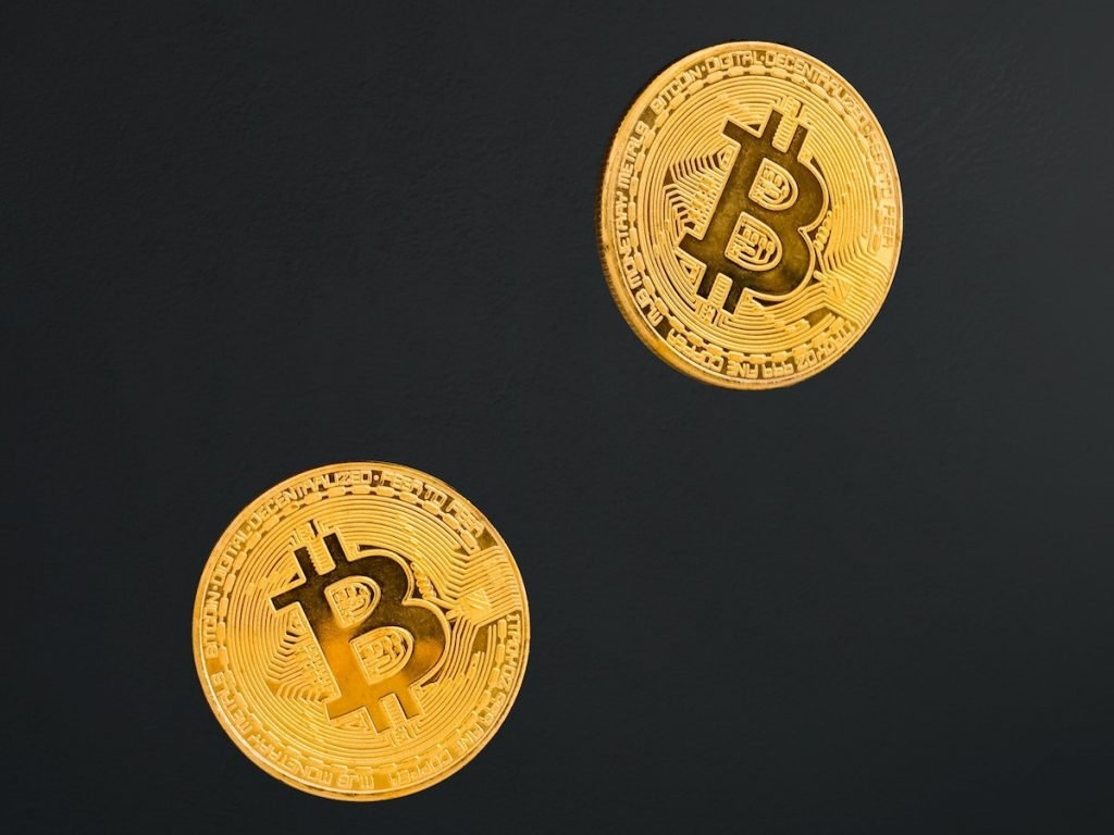 Crypto selloff: Bitcoin crashes below the US$40,000 mark, has dropped 47% in value since November