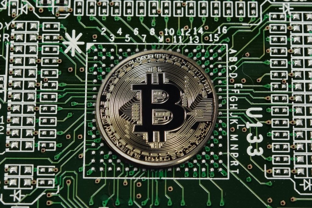 Intel hints at low voltage Bitcoin mining chip