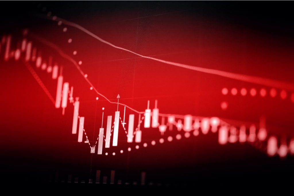 With Bitcoin Price Crashing, These 3 Cryptocurrencies Gained Over 200% Today