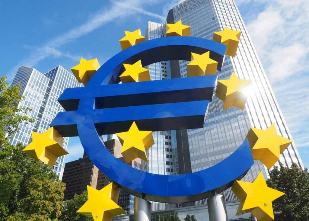 ECB’s head push for quicker crypto regulation amidst fears of sanctions evasion by Russia