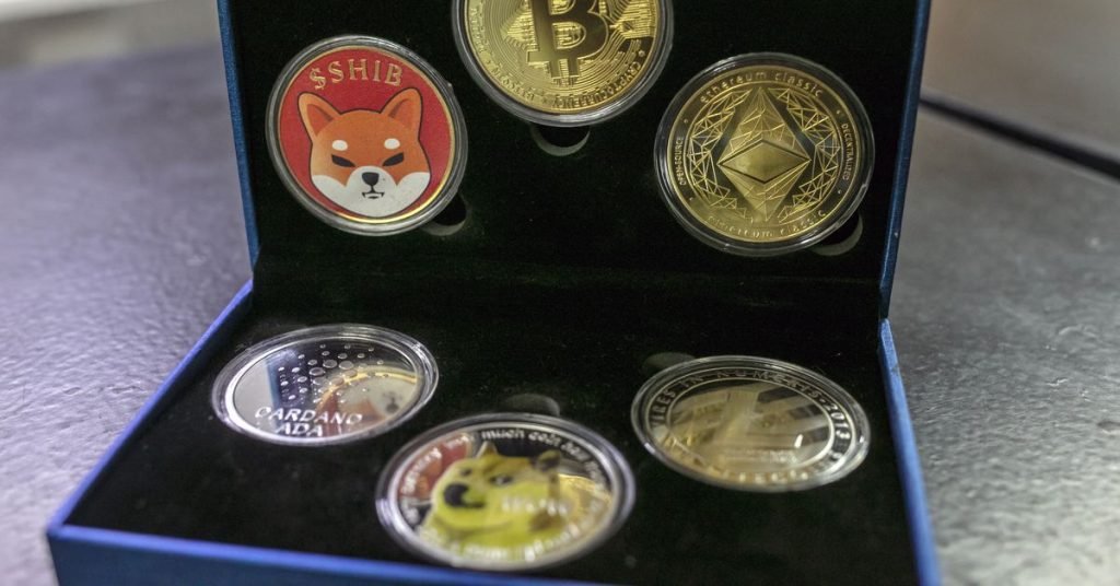 UFC to hand out Bitcoin bonuses via fan polling