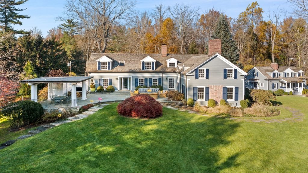Greenwich estate owner will accept bitcoin or Ethereum cryptocurrency as payment for $6.5 million property