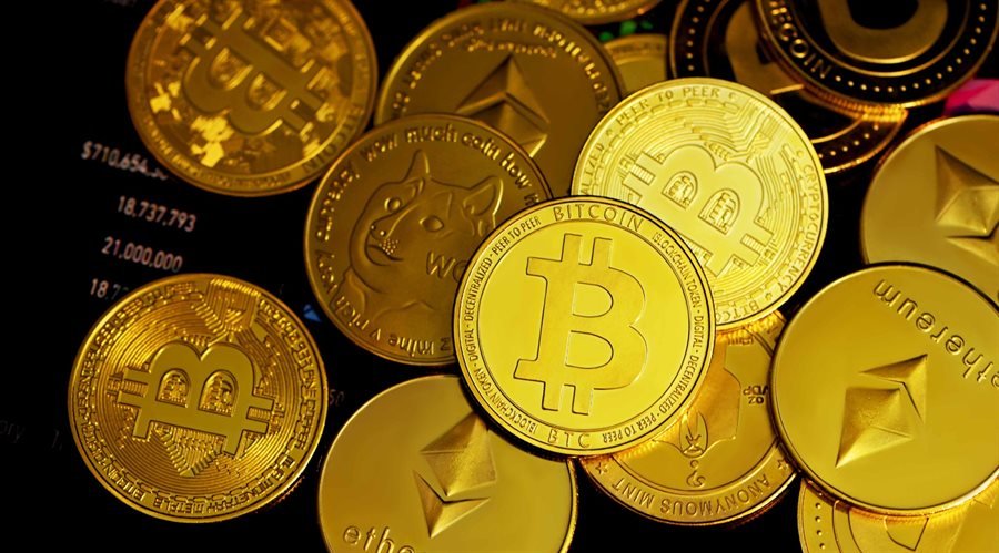 Crypto.com Cuts Trading Fees and Lowers CRO Staking Rewards