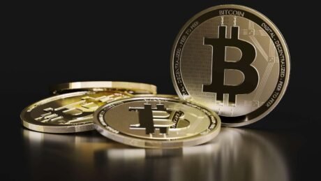 Bitcoin May Hit $10K As Price Slides Pre-FOMC Meeting
