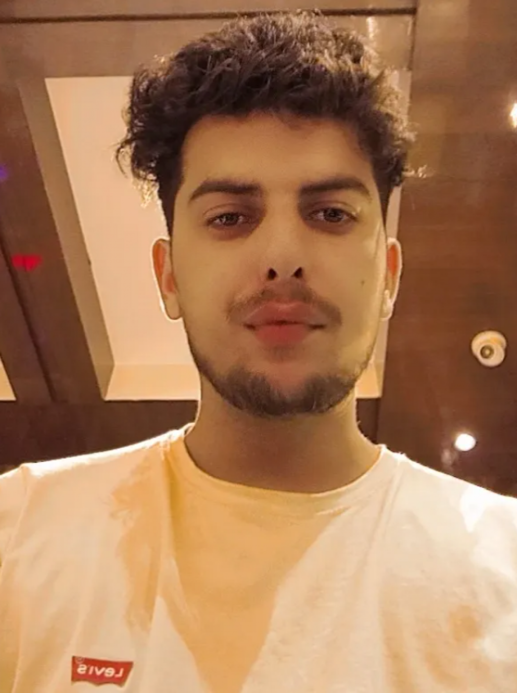 Suhail mattu 20 year old entrepreneur Ceo of a Crypto Media Giant Bitcoinlfg