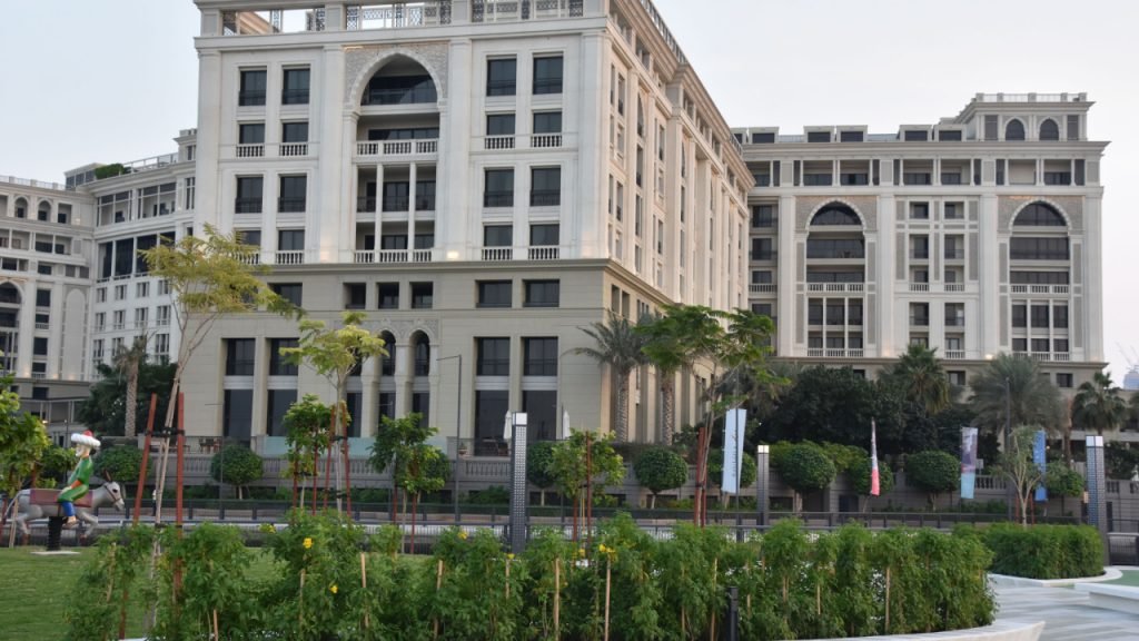Dubai Luxury Hotel Palazzo Versace Allows Guests to Pay in Crypto