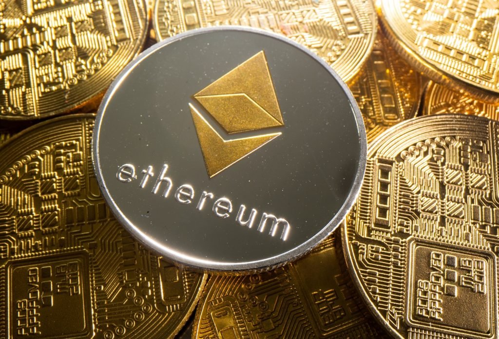 News24.com | Cryptoverse: Ether snaps at bitcoin’s heels in race for crypto crown
