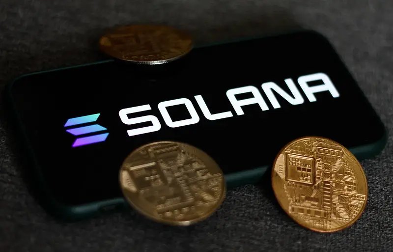 Optimism Overtakes Solana In the Crypto Market: The Battle for Supremacy