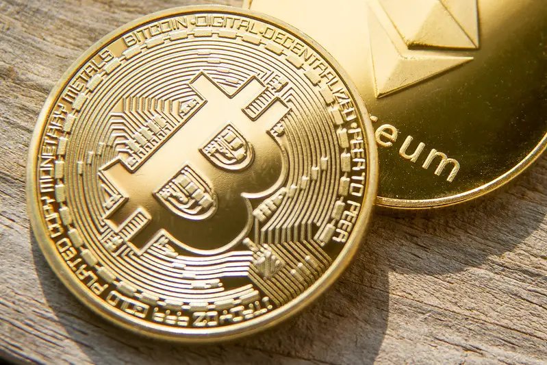 Bitcoin & Ethereum Traders Selling At Loss Could Signal Bottom Formation, Says Santiment