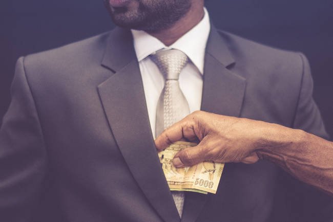 FTX cryptovillain Sam Bankman-Fried charged with bribing Chinese officials