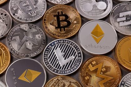 Bitcoin Shows Dull Movement, Altcoins Take Charge, Litecoin, XRP Gain Momentum
