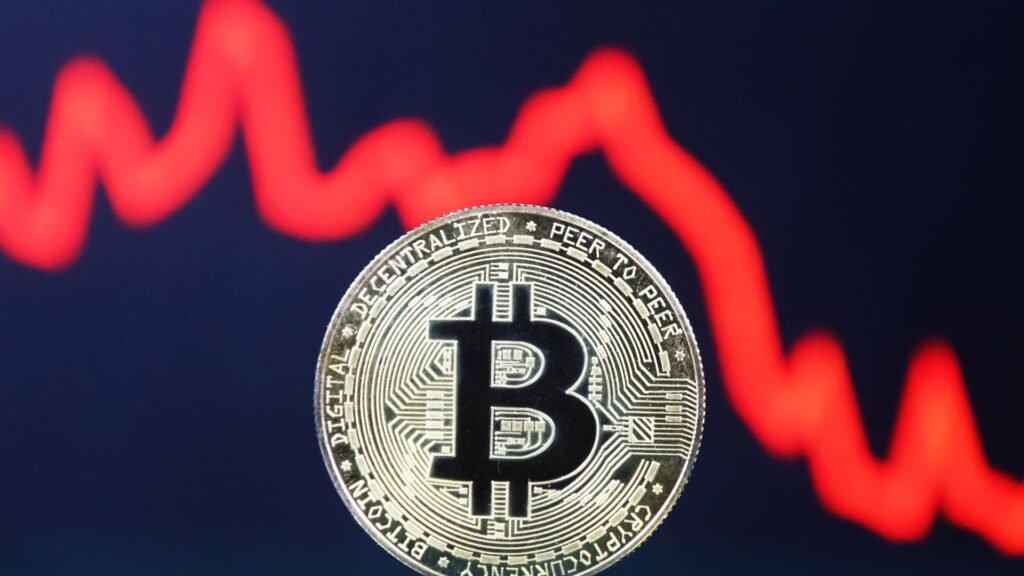 Bitcoin drops below $26,000 after SEC sues crypto exchange Binance