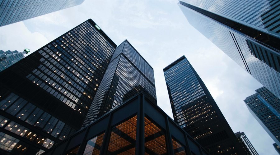 Crypto Adoption in Traditional Financial Institutions