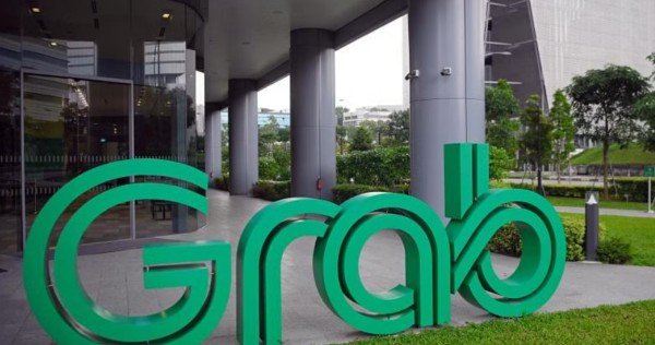 Grab users can now pay using cryptocurrency, Money