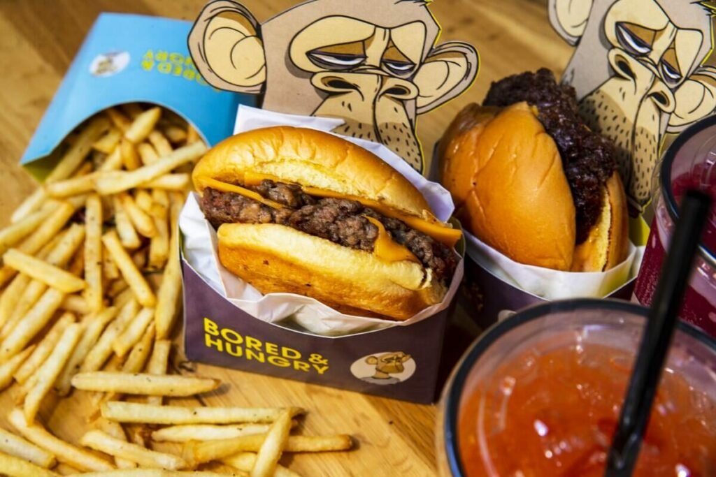 Los Angeles Bored Ape Fans Face Closure, Bitcoiners Sell $500 Replica Game Boy and Other Items