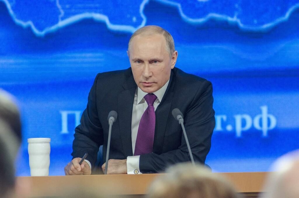 Vladimir Putin Warns of Energy Crisis from Uncontrolled Crypto Mining in Russia