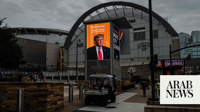 Trump courts crypto vote with ‘pro-bitcoin president’ vow