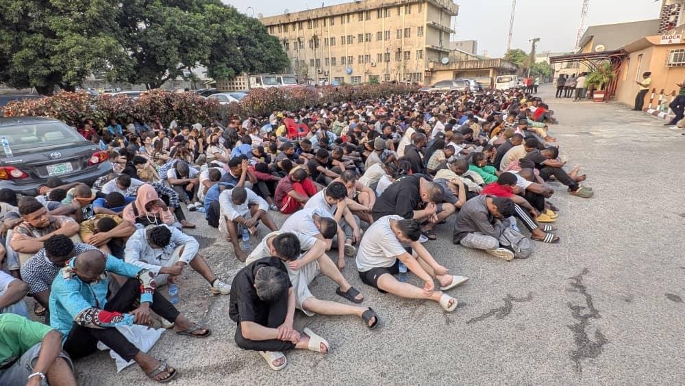 EFCC  Bursts Syndicate of 792  Cryptocurrency Investment,  Romance Fraud Suspects in Lagos … Arrests 193 Chinese, Arabs, Filipinos, Others