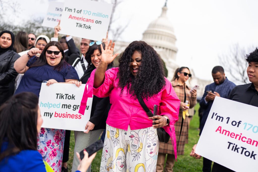 Federal court dismisses challenge to TikTok ban