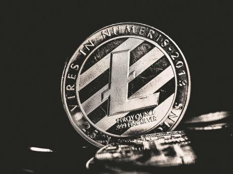 Litecoin Price Falters Amid Doubts Over LTC ETF Approval