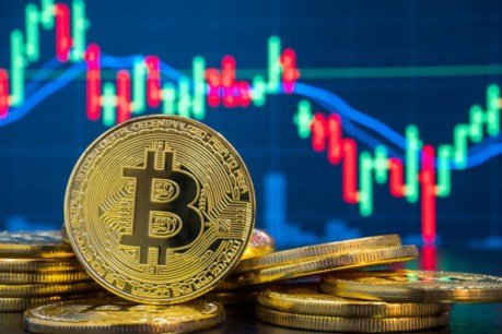 Bitcoin Price Outlook: Will BTC Rebound Or Drop To $76,000?