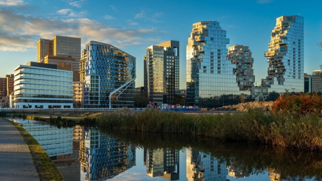 Theta Capital Management Raises Over $175 Million for Fund-of-Funds Targeting Early-Stage Crypto Startups