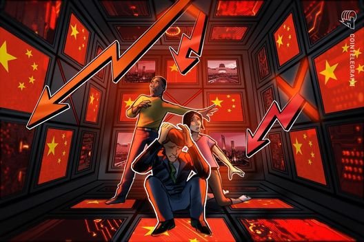 Bitcoin plummets to $102K on Binance as Trump announces 100% tariffs on China