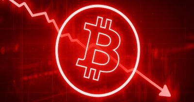 Bitcoin slips 5% below $117,000 mark