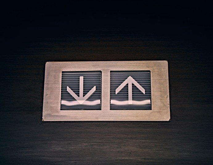 Solana To Retest November Lows After $144 Rejection, But Analysts Remain Bullish