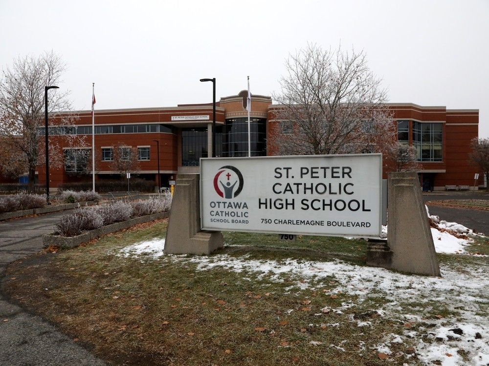 Orléans community grapples with closure of EarlyON playgroup