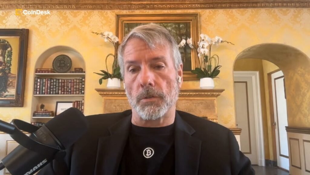 Saylor blamed AI for bitcoin crash. Arca has one word for that: Nonsense